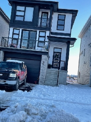 110 Superior Drive 3 BR/2.5Bth house March 15 Image# 1