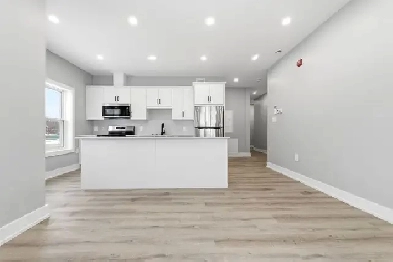 Two Bedroom Two Bathroom Apartment Image# 4