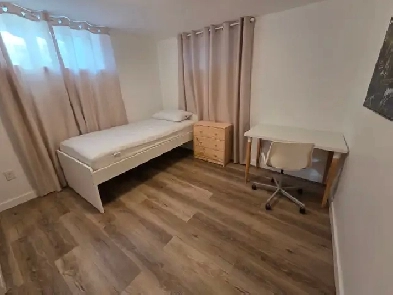 Student Rooms near Baseline Rd - Algonquin College Image# 5