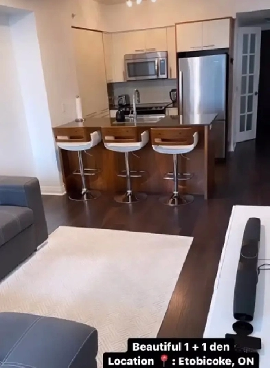 Stunning 1 Den Condo for Rent  High Floor  April 1 MoveIn