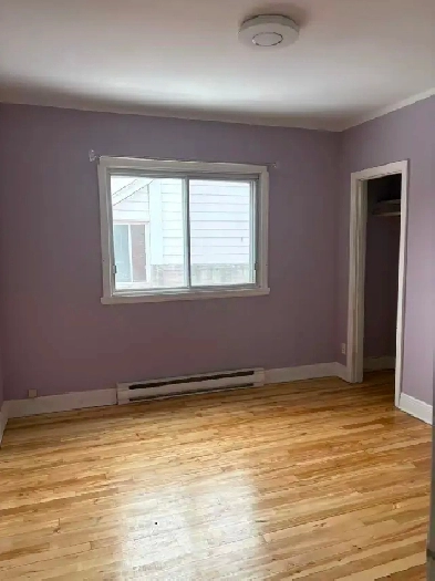 3 12 close to Angrignon metro for ren