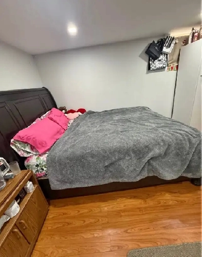 Scarborough-Large Furnished Room with Attached Private Bathroom Image# 1