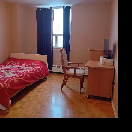 Clean and Quiet Room Near Seneca College_ move in anytime Image# 1