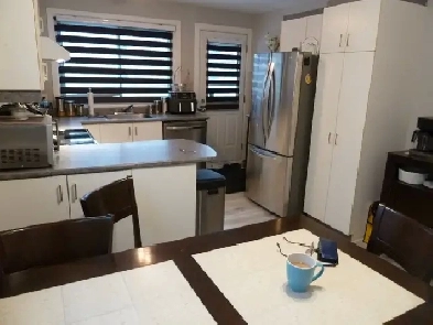 Grand 4 12  PAT mai 1300