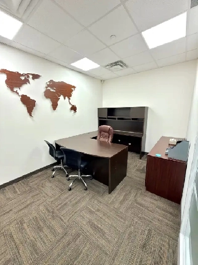 PRIVATE OFFICE AVAILABLE FOR RENT IN MISSISSAUGA Image# 1