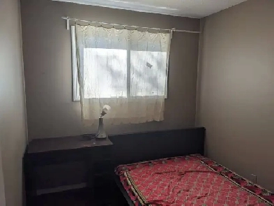 Furnished room 2 mins away from Rundle Station Image# 4