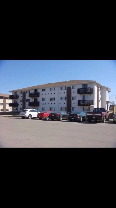 The Sutherland / 2 Bedroom Image# 1