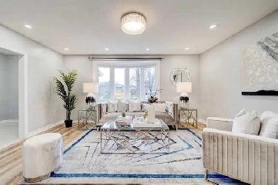 Main flr 3bdrm 2br-midland/sheppard Image# 1