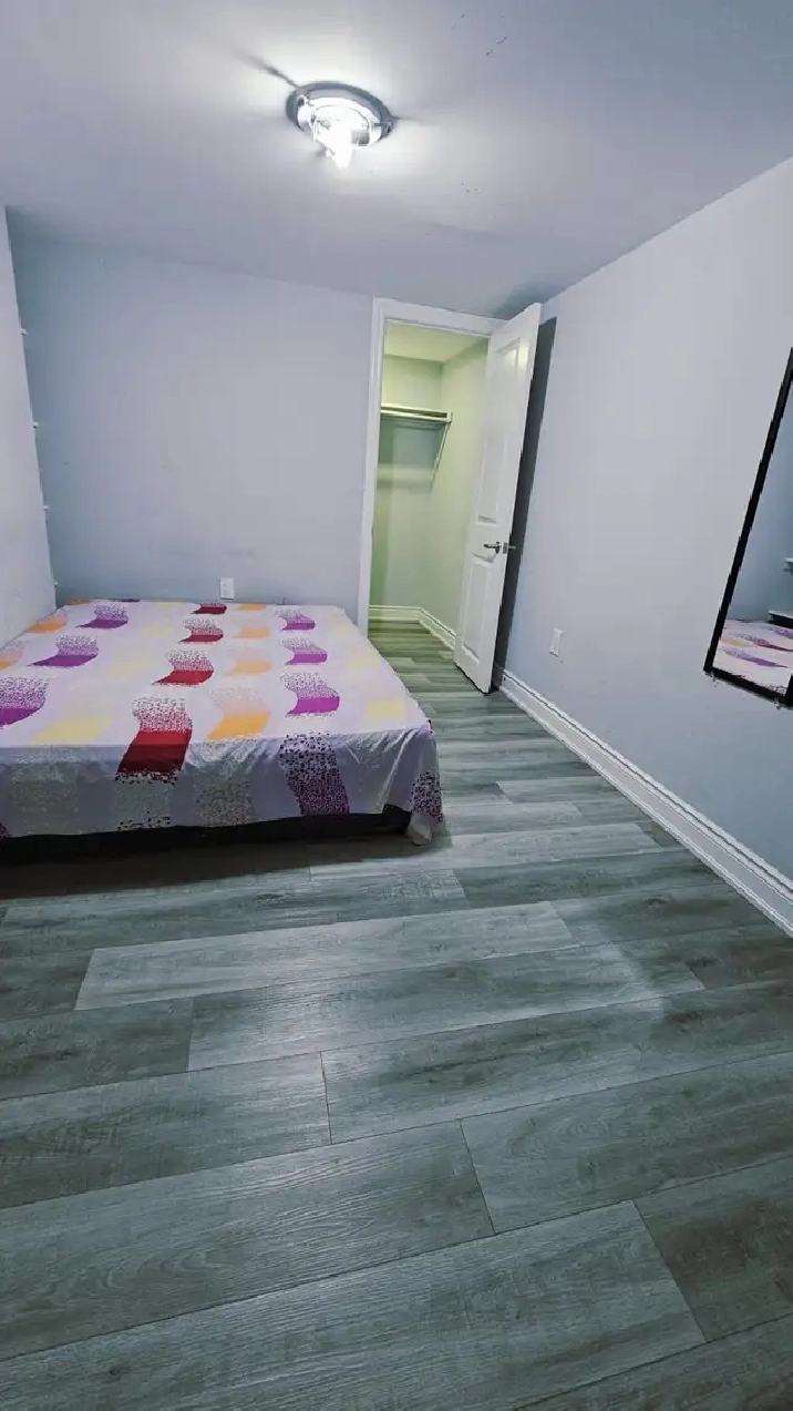 Private room available for girl