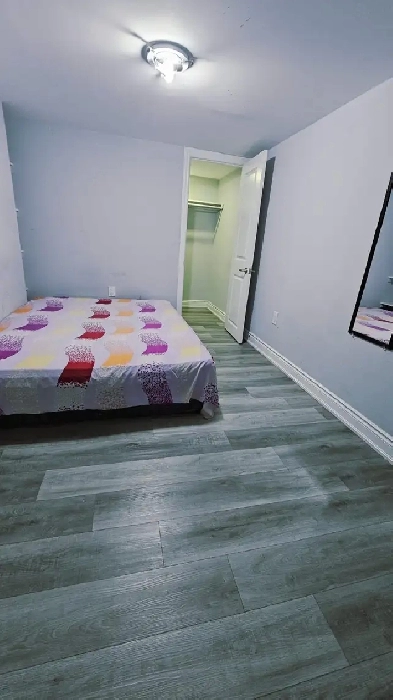 Private room available for girl