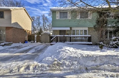 3 Beds 2 Baths Townhouse Image# 1