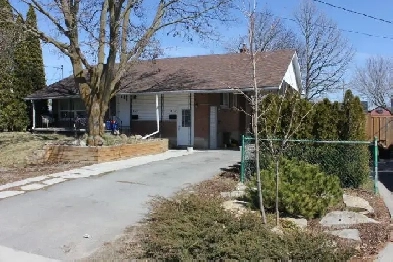 2 bedroom at 7 Daly Kingston ON Image# 1