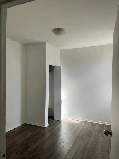 2BEDROOM IN VERDUN  GREAT LOCATION