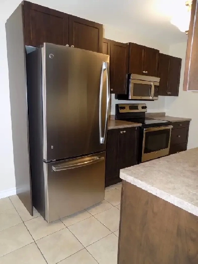 2 bedroom apartment in new sudbury Image# 9