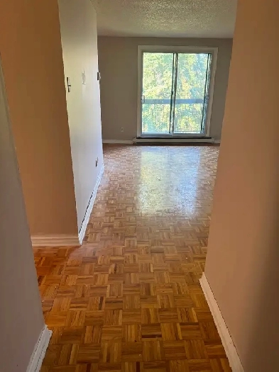 4 1/2 à louer Brossard Image# 1