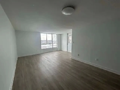 2 Bedroom Apartment  2395   First Month Free  North York