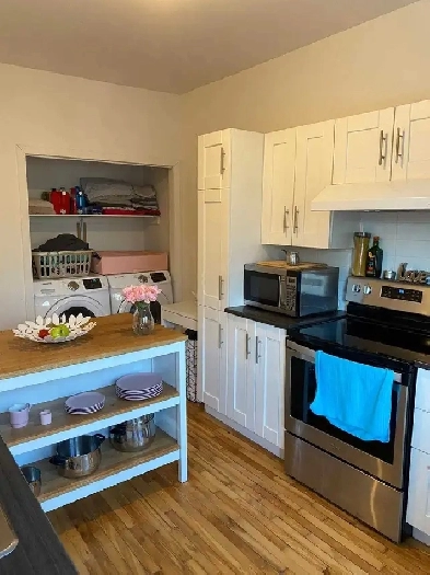 3 12 Rnover a louer  Renovated 3 12 for rent