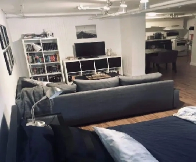 CDN  Superbe studio   Bienvenue aux tudiants