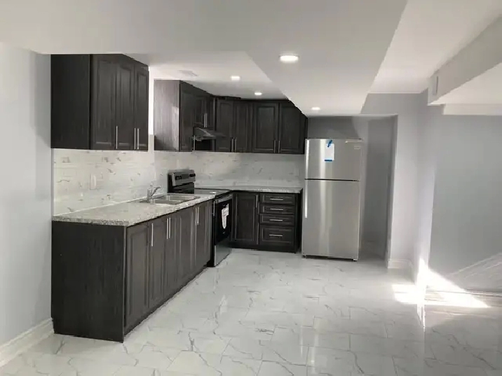 2 BEDROOM BASEMENT FOR RENT IN MISSISSAUGA