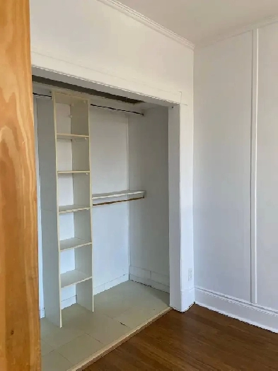 Grand 4 12  louer Dispo 1er juin950 pieds carrs1600