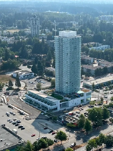 Surrey Central Skytrain  Studio with Parking  Storage