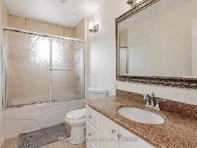 3 Bed Den House in Vaughan for Rent ($3500) Image# 1