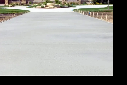 PARKING (DUFFERIN & EGLINTON) Image# 1