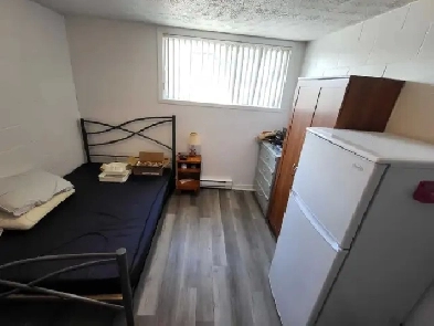 LIBRE IMMÉDIATEMENT - Chambre étudiant(e) face Cégep Drummond