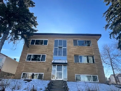 3rooms apartments available at Centre st. Image# 1