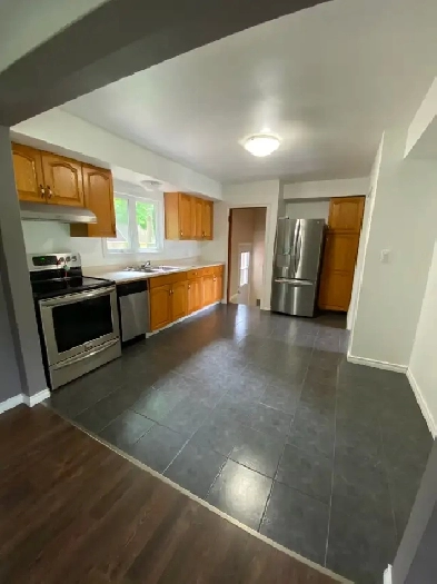 3 Bed, 1 Bath - ALL INCLUSIVE - Bayridge Image# 3