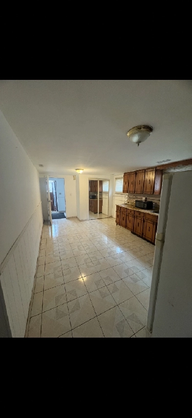 2 bedroom basement 2 floors Brampton avail asap