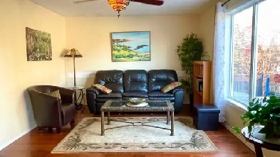 FULLY FURNISHED 3 BDRM SUITE IN SILVERWOOD FOR SHORT TERM STAYS