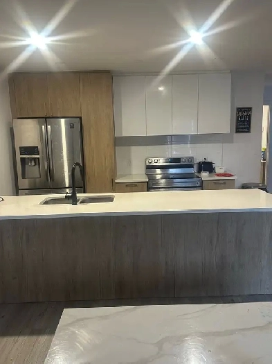 Tres Grand 5 1/2 A Qui La Chance  CONDO Image# 1