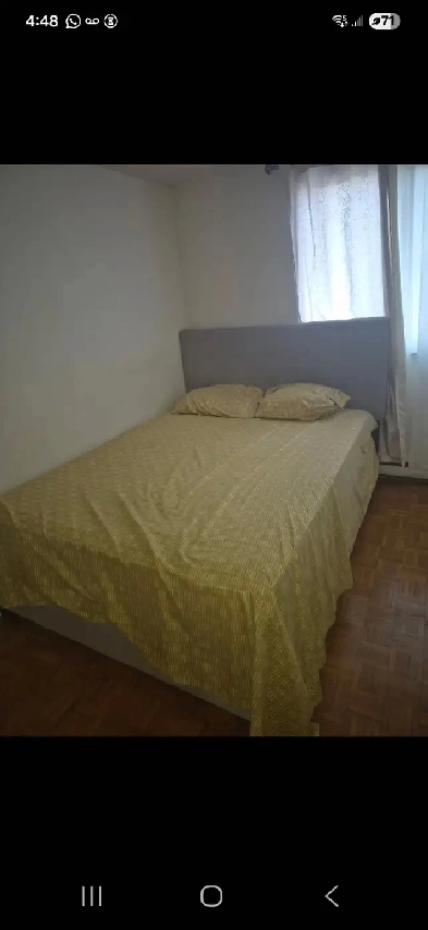 Derry&Goreway-Mississaua 1 Bdrm available in Townhouse.   M or F