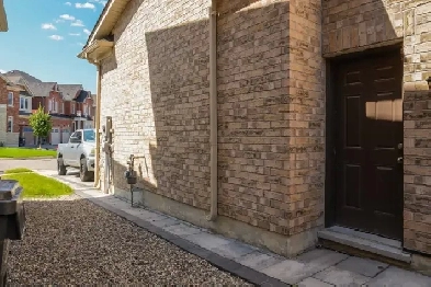 1 SINGLE BEDROOM AVAILABLE FOR RENT KENNEDY AND MAYFIELD