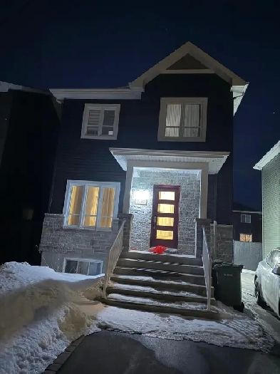 Superbe maison avec Jacuzzi à Saint-Jacques-le-Mineur à louer Image# 1