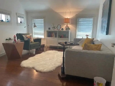 Shared counselling therapy office space Image# 1