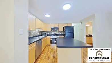 2 Bed / 2.5 Bath Half-Duplex in SW Edmonton with Single Garage Image# 4