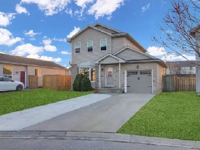 5 min walk to Fanshawe College, 5 Beds - 3 Baths for Rent 1-May Image# 1