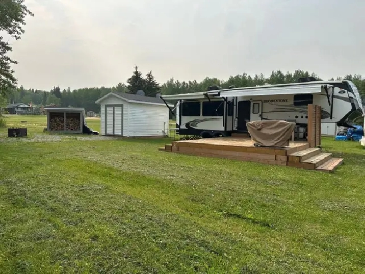 Leased Lakefront, trailer and boat (package)