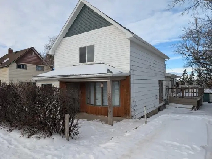 1 bedroom basement suite for rent.