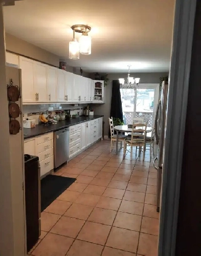 Room to rent May 1/2026