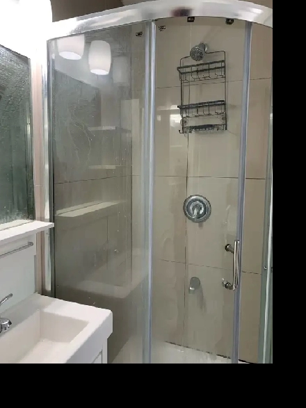 private washroom bedroom  for rent Image# 3