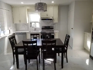 Furnished master bedroom near Warden Subway