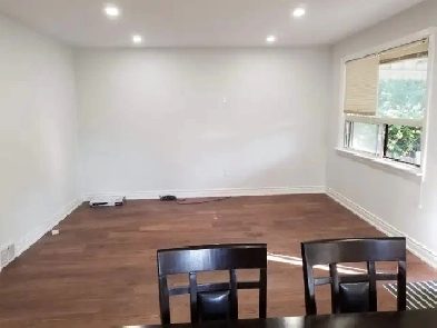 Furnished master bedroom near Warden Subway