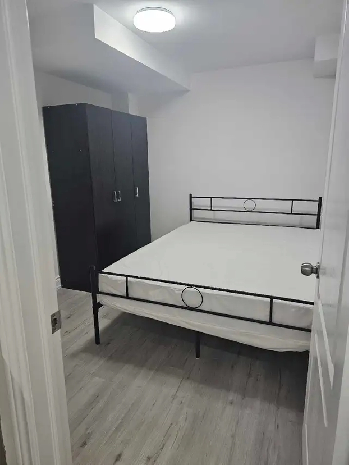 Private room in basement for rent for girl Brampton