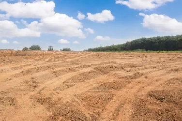 INDUSTRIAL LAND FOR SALE $602,000 (1.5 HR WEST OF TORONTO) Image# 1