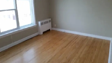 2 Bedroom Suite - 240 Jamison in Elmwood Image# 4