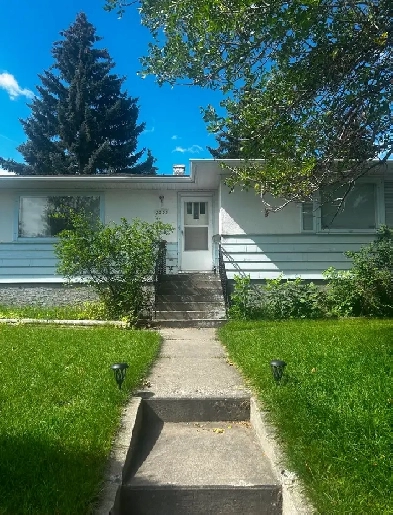 1 bdrm available now/Shared house/$800   1/3 utilities   deposit Image# 4