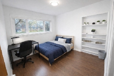 Private room for rent | walking distance to Western Image# 1